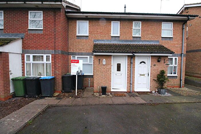2 Bedroom Property To Rent In Grendon Drive, Rugby, CV21
