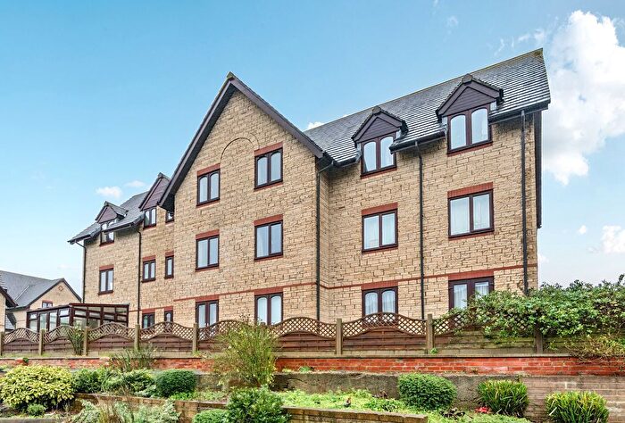 1 Bedroom Flat For Sale In Wesley Court, Stroud, Gloucestershire, GL5