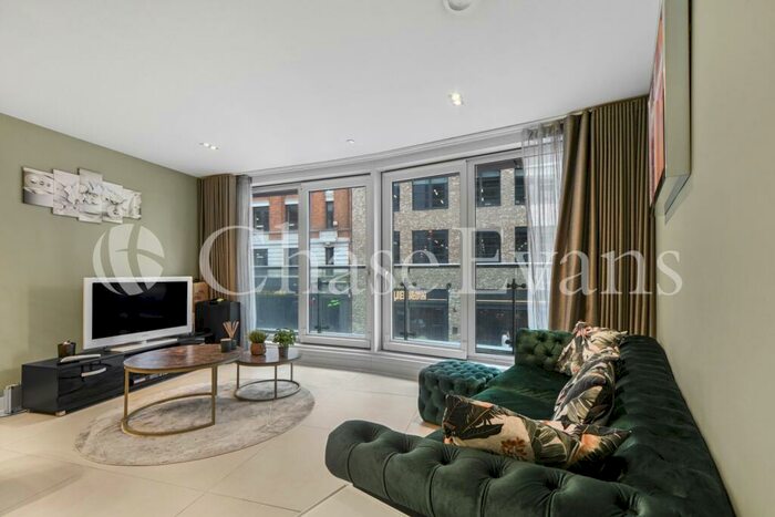 2 Bedroom Apartment To Rent In Bezier Apartments, City Road, Shoreditch, EC1Y