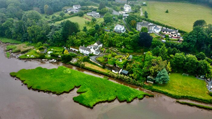 4 Bedroom Semi-Detached House For Sale In Polgreen, Polbathic, Torpoint., PL11