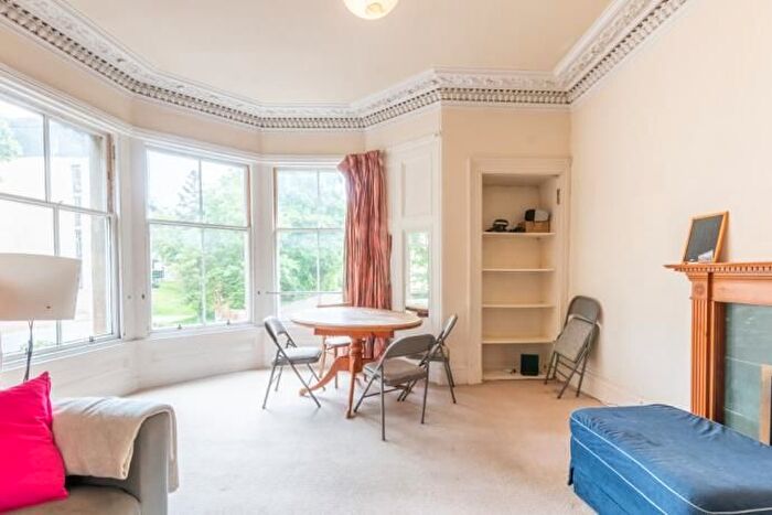 4 Bedroom Flat To Rent In Eden Terrace, Edinburgh, EH10
