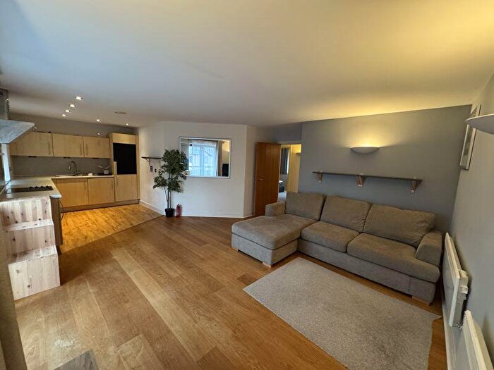 2 Bedroom Apartment To Rent In Browning Street, Birmingham, B16
