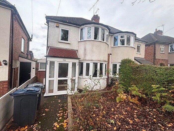 3 Bedroom Semi Detached House For Sale In Marsham Road, Birmingham, West Midlands, B14