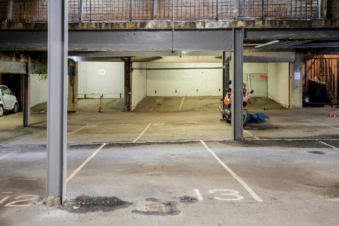 Garage / Parking To Rent In Kings Stable Lane, Grassmarket, Edinburgh, EH1