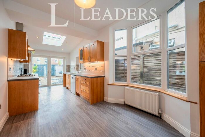 3 Bedroom Terraced House To Rent In Telephone Road, Southsea, PO4