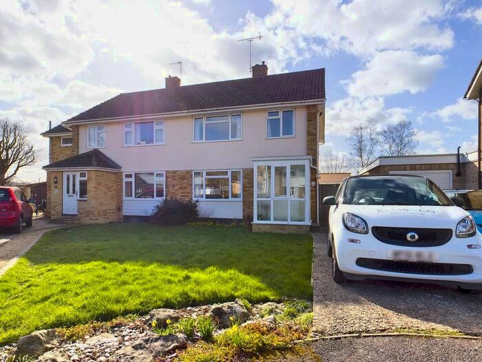 3 Bedroom Semi-Detached House To Rent In Leybank, Hildenborough, Tonbridge, Kent, TN11