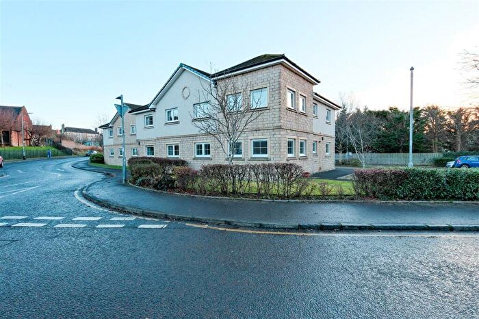 2 Bedroom Apartment To Rent In Grace Wynd, Hamilton, ML3