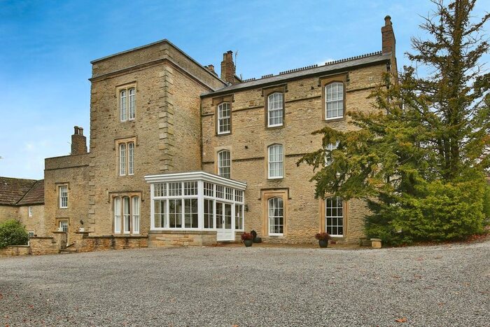 3 Bedroom Flat For Sale In The Towers, Witton Le Wear, Bishop Auckland, DL14