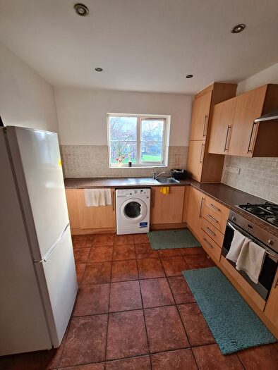 1 Bedroom Flat For Sale In Caldmore Road, Walsall, WS1