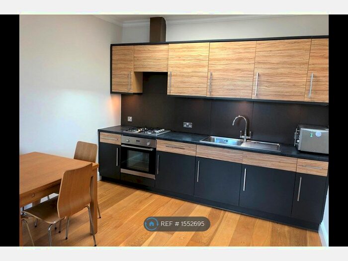 2 Bedroom Flat To Rent In Finborough Road, London, SW10