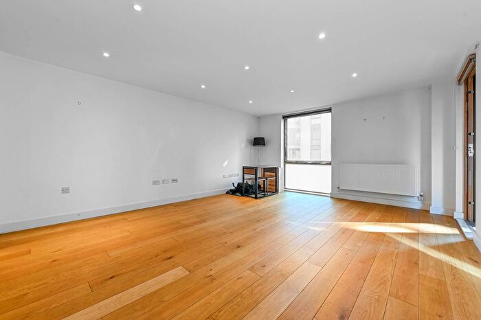 1 Bedroom Flat To Rent In Hornsey Lane, Highgate, London, N6