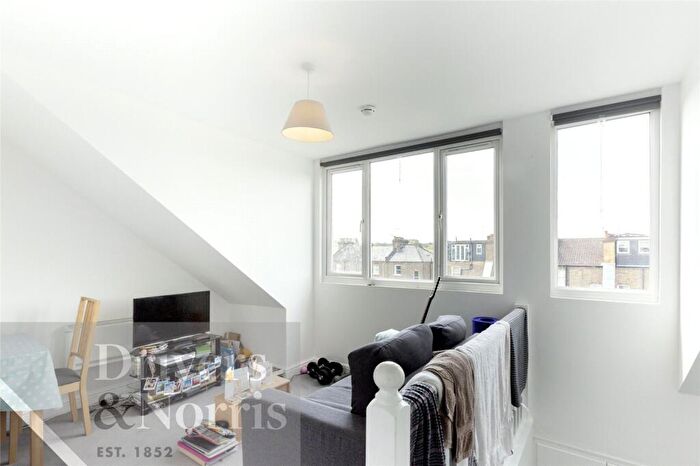 1 Bedroom Apartment For Sale In Yerbury Road, London, N19