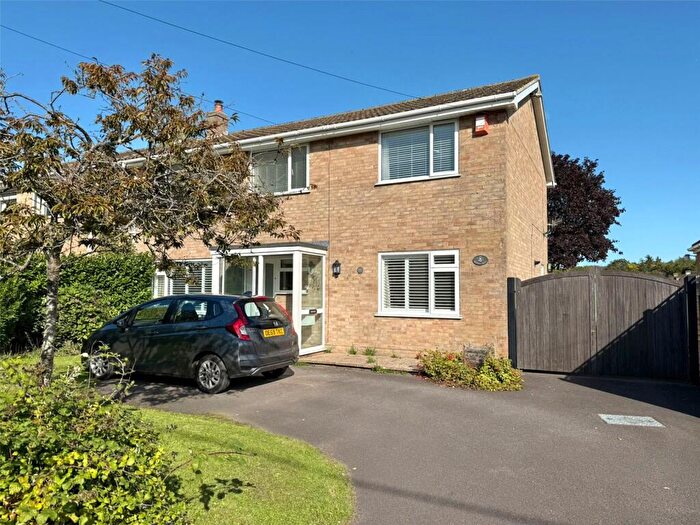 4 Bedroom Detached House For Sale In Frys Lane, Everton, Lymington, Hampshire, SO41
