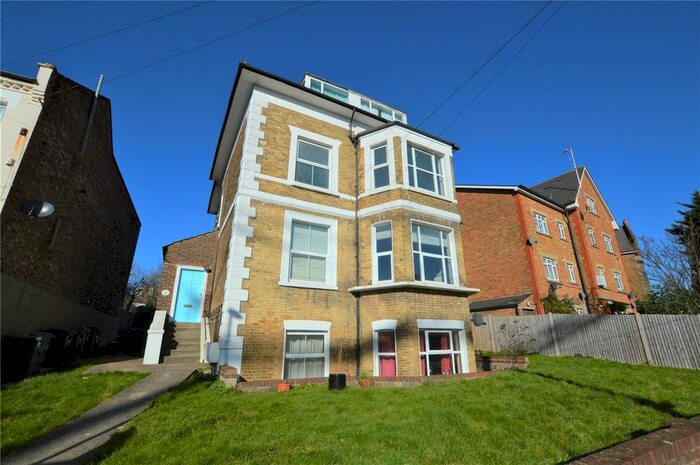 2 Bedroom Flat To Rent In Eldon Park, London, SE25