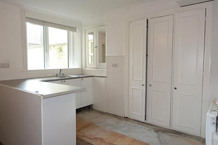Studio To Rent In Jevington Gardens, Eastbourne, BN21