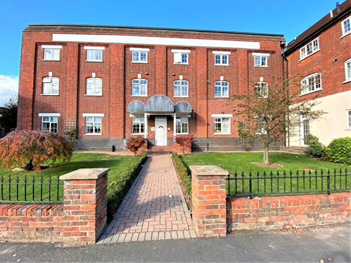 2 Bedroom Apartment To Rent In Llanaway House, Meadrow, Godalming, Surrey, GU7
