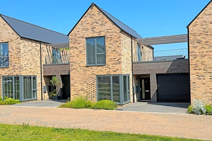 2 Bedroom Link Detached House To Rent In Fewston Drive, Harrogate, HG3