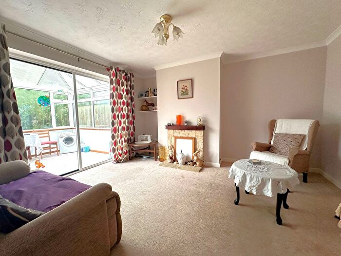 2 Bedroom Semi-Detached Bungalow For Sale In Belmont Close, Kingsteignton, Newton Abbot, TQ12