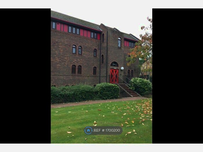 1 Bedroom Flat To Rent In The Drive, Peterborough, PE3