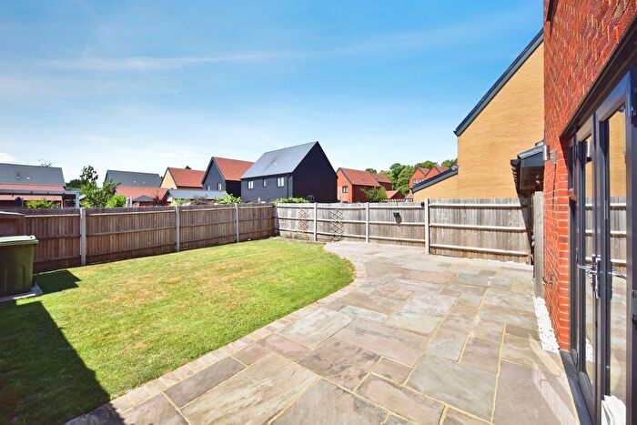 3 Bedroom End Of Terrace House For Sale In Albertine Road, Maidstone, Kent, ME17
