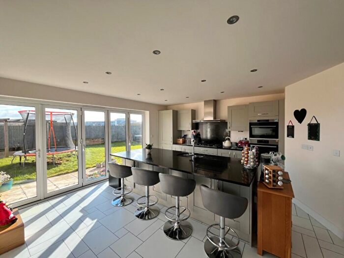 5 Bedroom Detached House To Rent In Lee Drive, Houlton, Rugby, Warwickshire, CV23