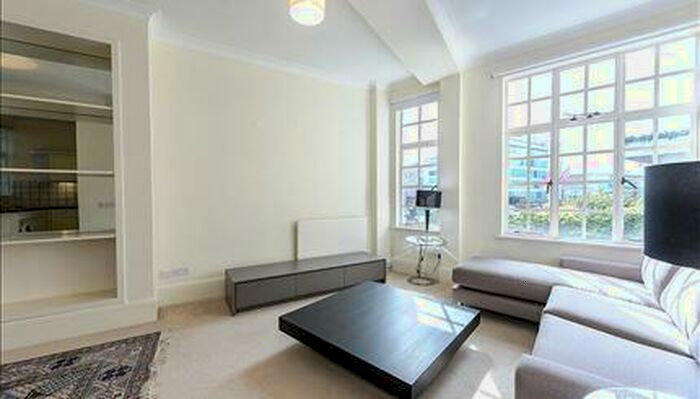 2 Bedroom Flat To Rent In Strathmore Court, Park Road, London, NW8