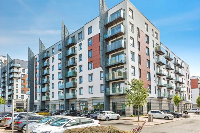 2 Bedroom Flat For Sale In Ocean Drive, Gillingham, ME7