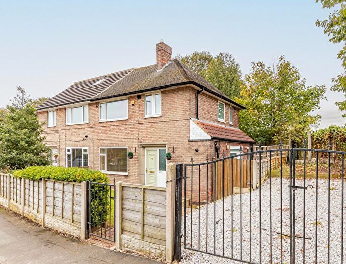 2 Bedroom Semi-Detached House To Rent In Potternewton Lane, Chapel Allerton, Leeds, LS7