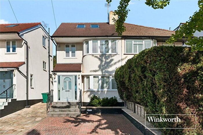 4 Bedroom Semi-detached House For Sale In Grants Close, Mill Hill East, London, NW7
