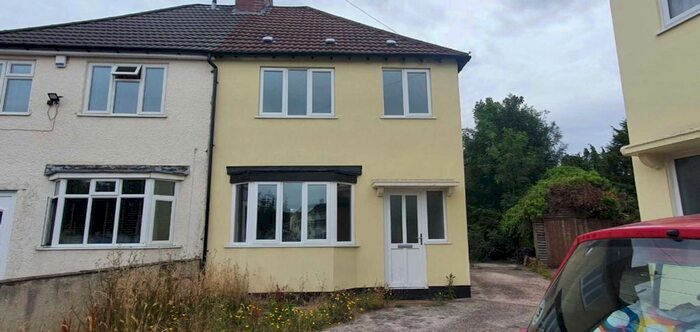 3 Bedroom Semi-Detached House To Rent In Highfield Crescent, Wednesfield, Wolverhampton, WV11