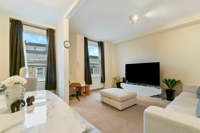 3 Bedroom Maisonette To Rent In Finborough Road, London, SW10