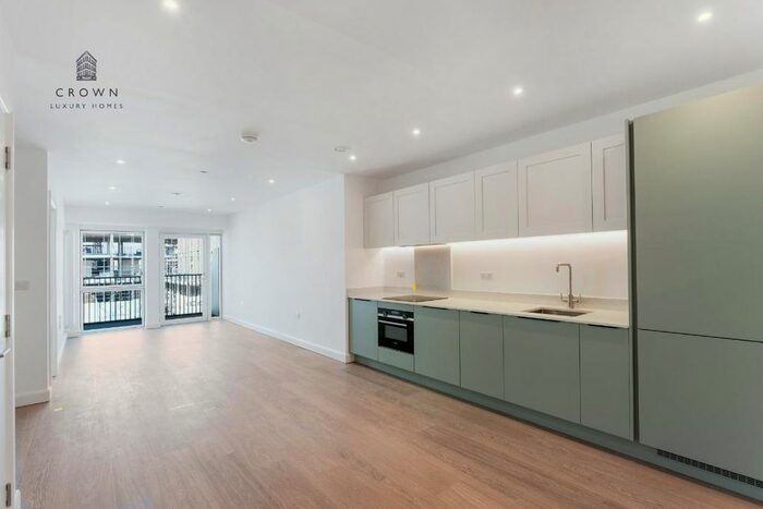 1 Bedroom Flat To Rent In Galleria House - Th Floor, Custom House, E16