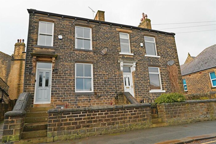 2 Bedroom Semi-Detached House For Sale In School Street, Greetland, HX4