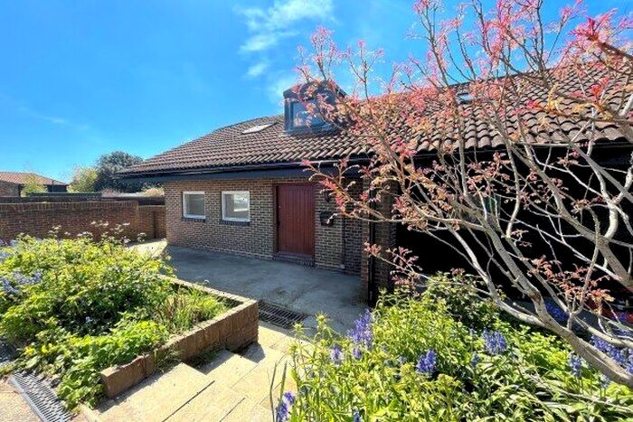 2 Bedroom End Of Terrace House To Rent In The Old Racecourse, Lewes, BN7