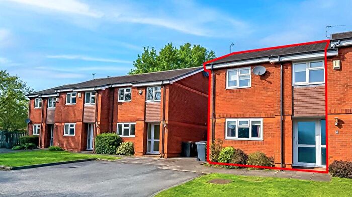 3 Bedroom Semi Detached House For Sale In Lake View Close, Kew, Southport, PR8