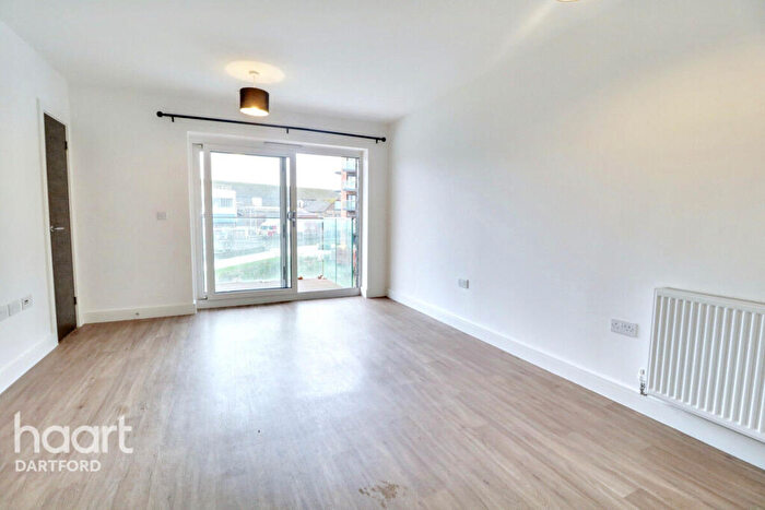2 Bedroom Apartment For Sale In James Smith Court, Dartford, DA1