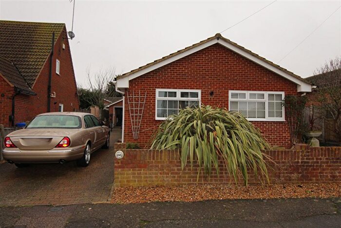 3 Bedroom Property To Rent In Drake Avenue, Minster On Sea, Sheerness, ME12