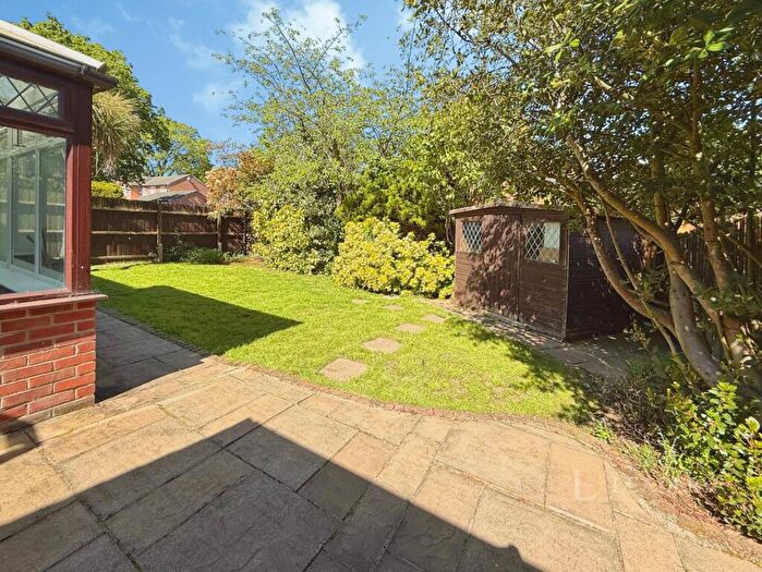 3 Bedroom Detached House To Rent In Acacia Road, Hordle, SO41