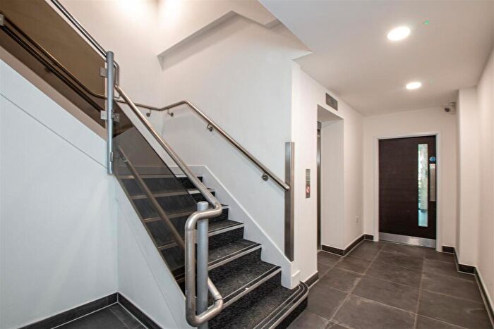 2 Bedroom Apartment To Rent In One Month Rent Free - Buckingham Court, Milton Keynes, MK9