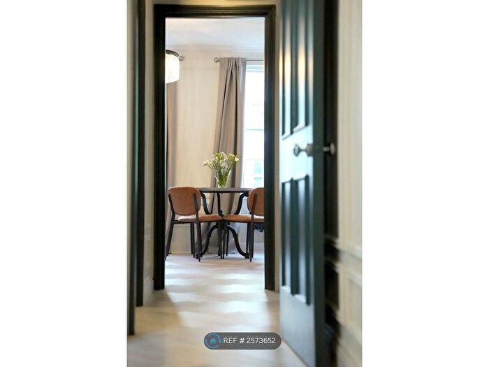 1 Bedroom Flat To Rent In Bulstrode Street, London, W1U