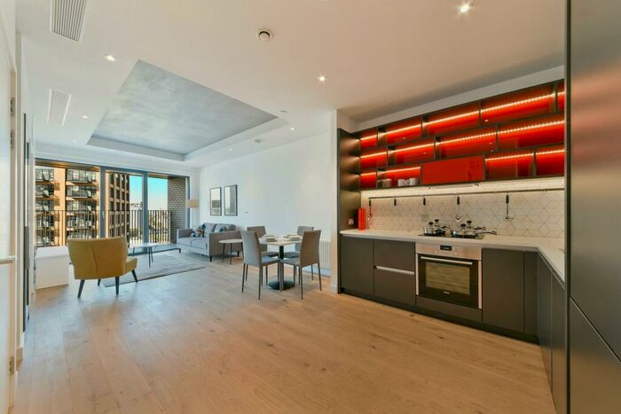 1 Bedroom Apartment To Rent In Corson House, London City Island, London, E14