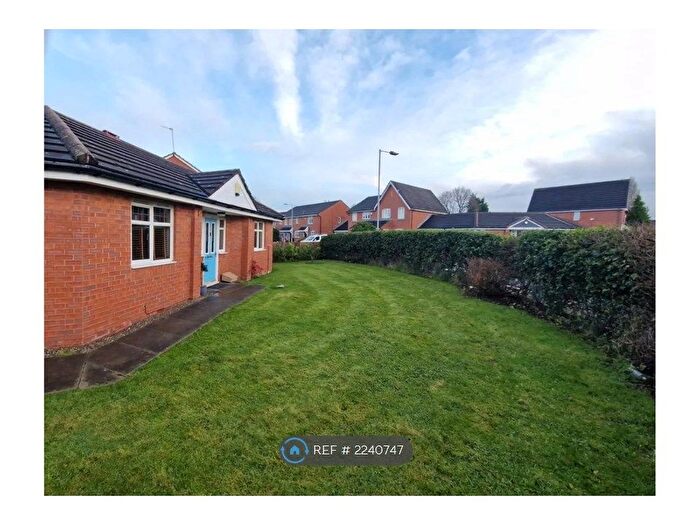 1 Bedroom Bungalow To Rent In Ullswater Road, Wythenshawe, Manchester, M22