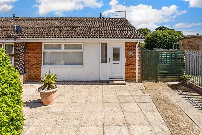 2 Bedroom Semi-Detached Bungalow For Sale In Poplar Lane, Lydd, Kent, TN29