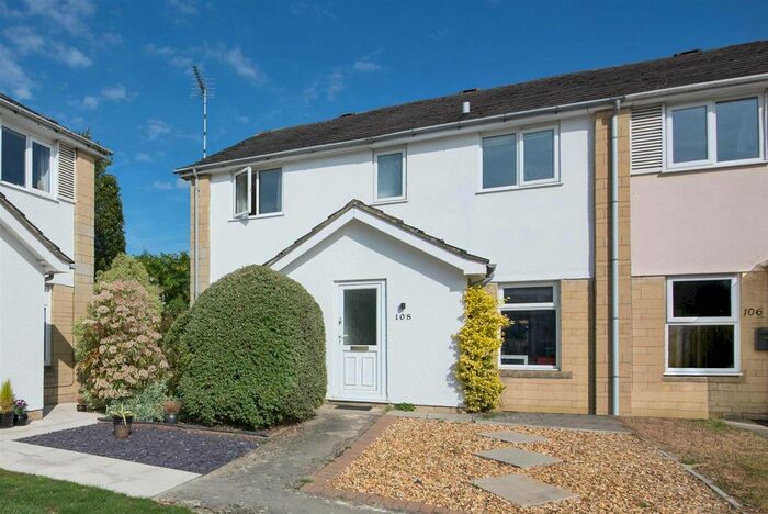 2 Bedroom Property To Rent In New Road, Woodstock, OX20