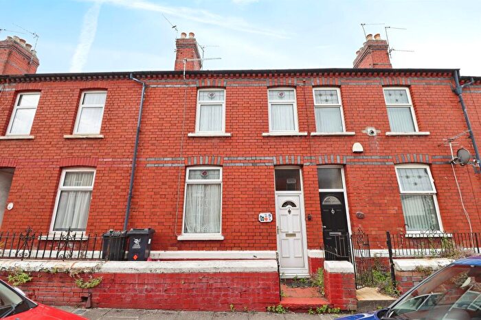 2 Bedroom Terraced House For Sale In Florentia Street, Cardiff, CF24