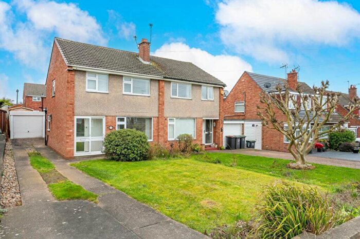 3 Bedroom Semi Detached House For Sale In Gainsborough Close, Stapleford, Nottingham, Nottinghamshire, NG9