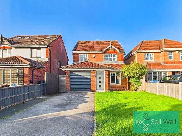 3 Bedroom Detached House For Sale In Reedmaker Place, Swinton, Manchester, M27