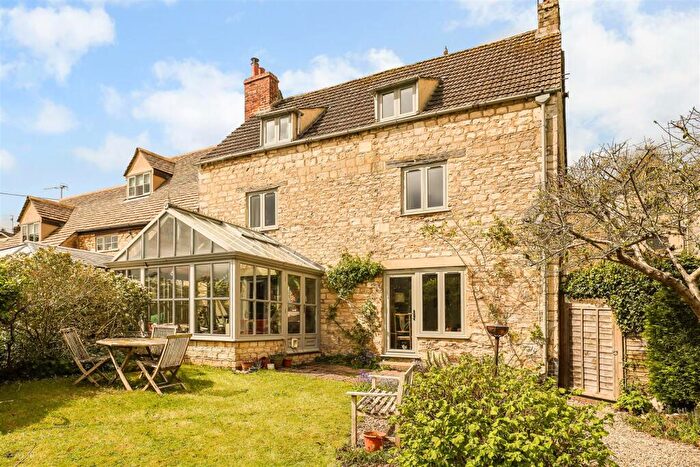4 Bedroom Cottage For Sale In Frogmarsh Lane, South Woodchester, Stroud, GL5