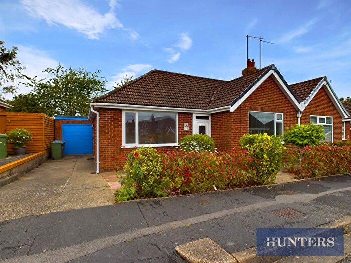 2 Bedroom Semi-Detached Bungalow To Rent In Milford Avenue, Bridlington, YO16