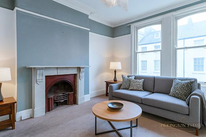 3 Bedroom Maisonette For Sale In Durnford Street, Plymouth, Devon, PL1